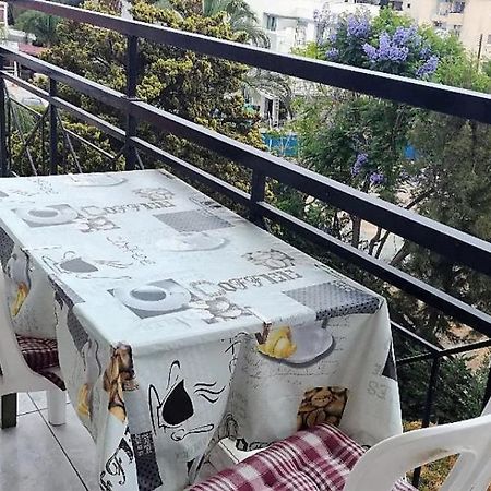 Homestay With Nice View In Comfortable Area ลิมาซอล ภายนอก รูปภาพ